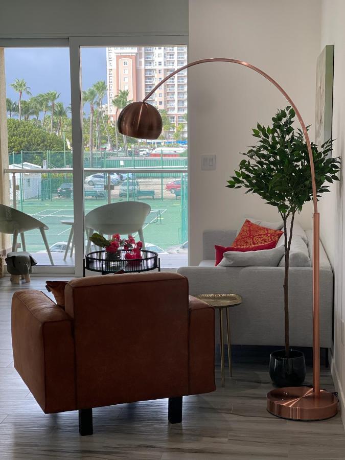 Luxury Ocean View Condo @ Aruba'S Palm Beach Eksteriør billede