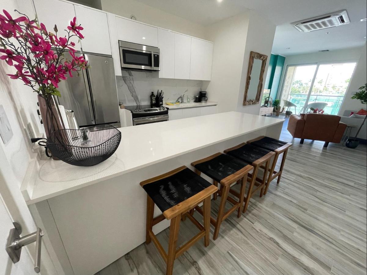 Luxury Ocean View Condo @ Aruba'S Palm Beach Eksteriør billede